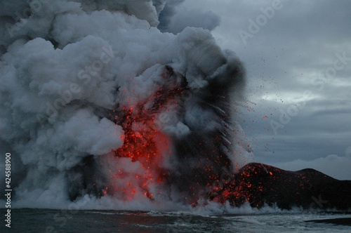 Obraz na płótnie Coulées de lave du volcan Kilauea à Hawaii w salonie