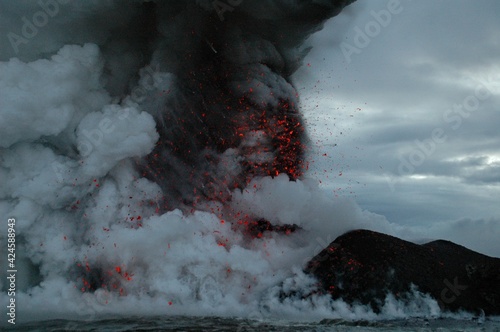 Obraz na płótnie Coulées de lave du volcan Kilauea à Hawaii w salonie