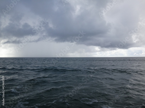 칸쿤의 흐린날 바다