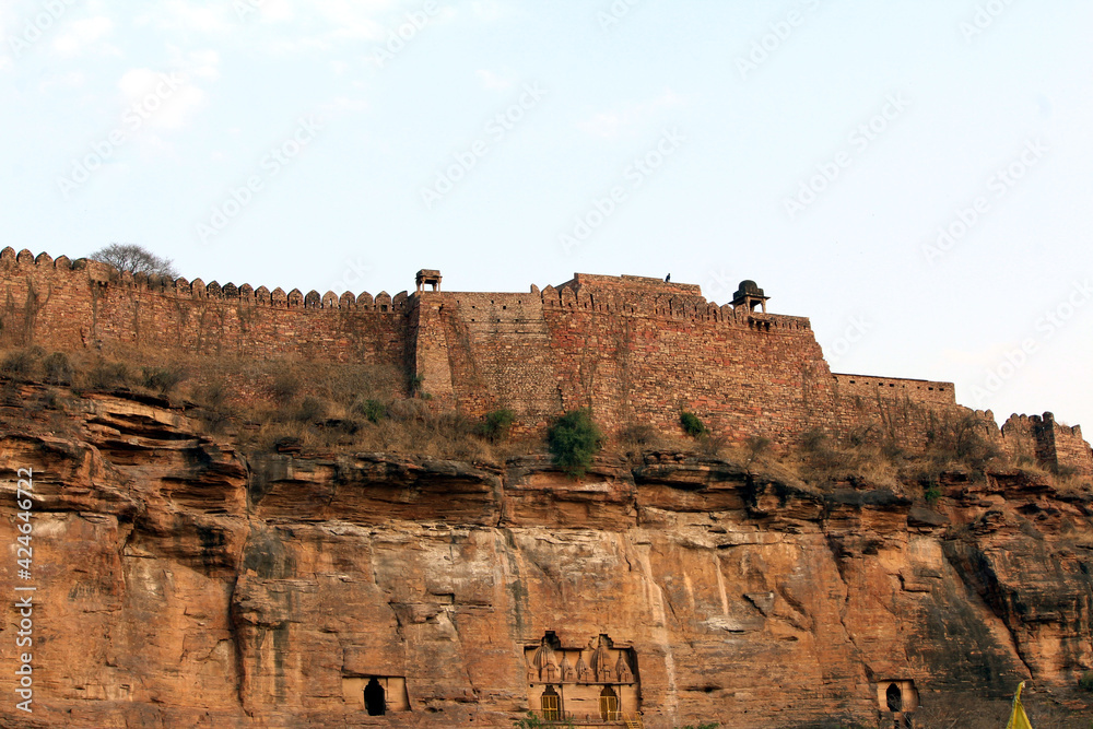 image of historical fort gwalior fort