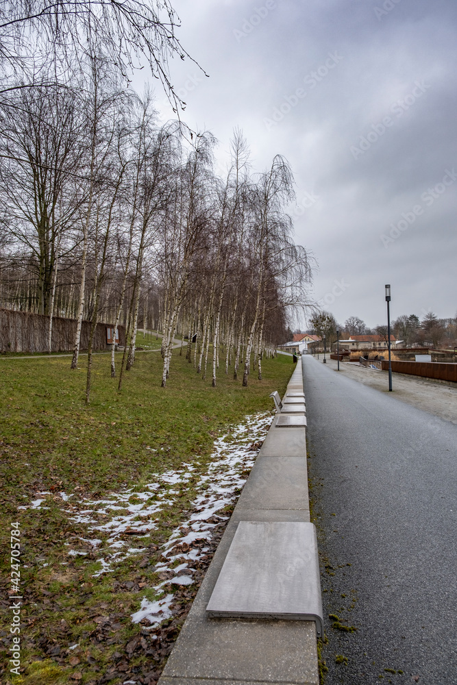 Fototapeta premium Park bei der ehemaligen Löbauer Zuckerfabrik
