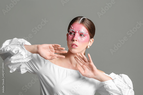 Beautiful woman with unusua...