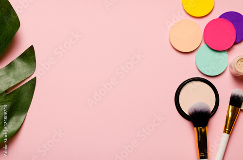 Make-up products that even out skin tone and complexion. View from above. View from above.