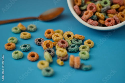 Desayuno colorido para niños
