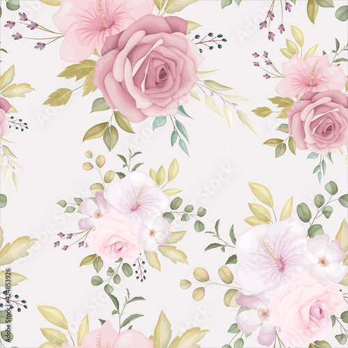 Beautiful floral seamless pattern with dusty pink flower