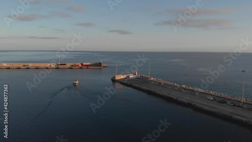 Wallpaper Mural Boat leaving port. Aerial static shot Torontodigital.ca