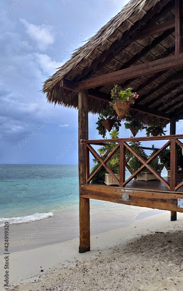 Fototapeta premium Beach hut in Grand Cayman