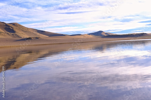 Mongolia sandy dune desert Mongol Els