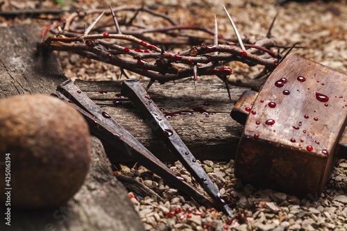 Wallpaper Mural Cross. Torontodigital.ca