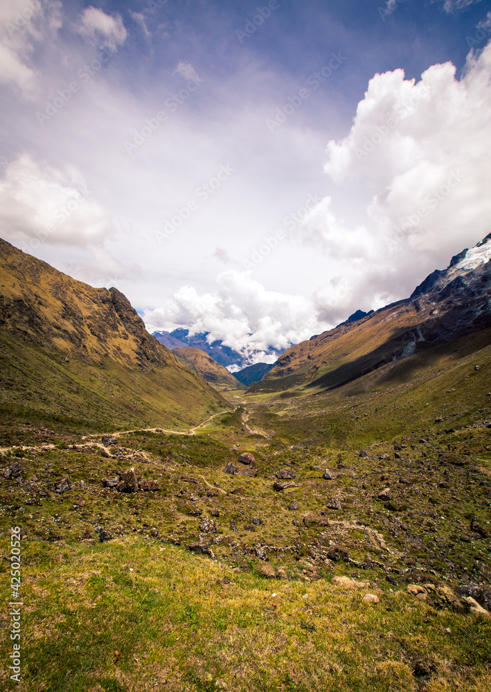 hiking trail in a valley in Peru
