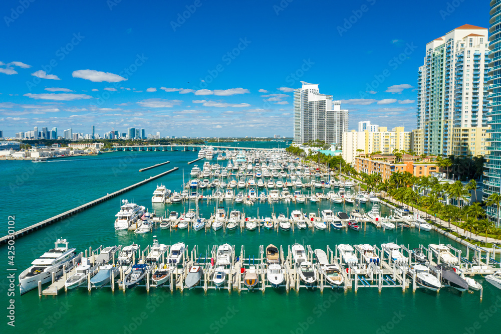 Obraz premium aerial drone view of Miami Beach marina in South Point