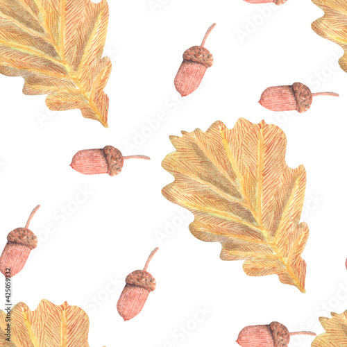 Raster seamless watercolor pattern with acorns and oak leaves. Colored hand drawn tracery.