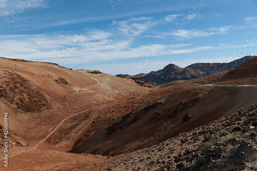 Teide National Park, red soil, wide landcapes on Tenerife © Krystian