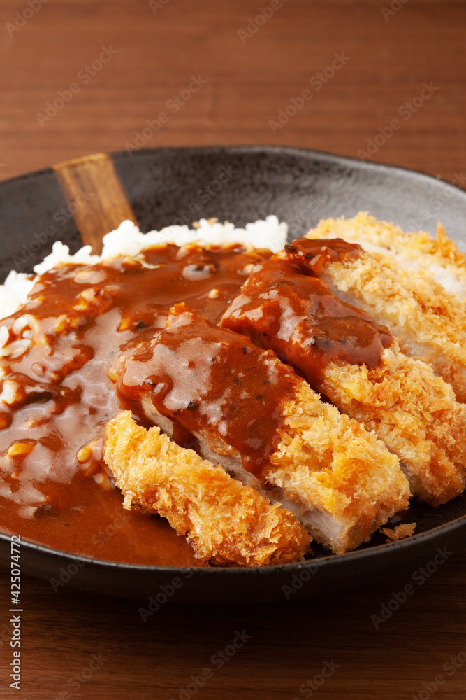 カツカレー カツカレー
