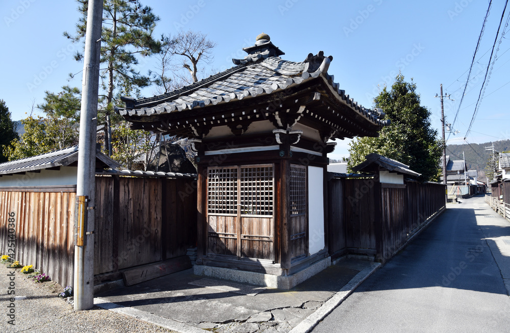 五個荘金堂町 街角の祠 滋賀県東近江市 五個荘金堂町 街角の祠 滋賀県東近江市