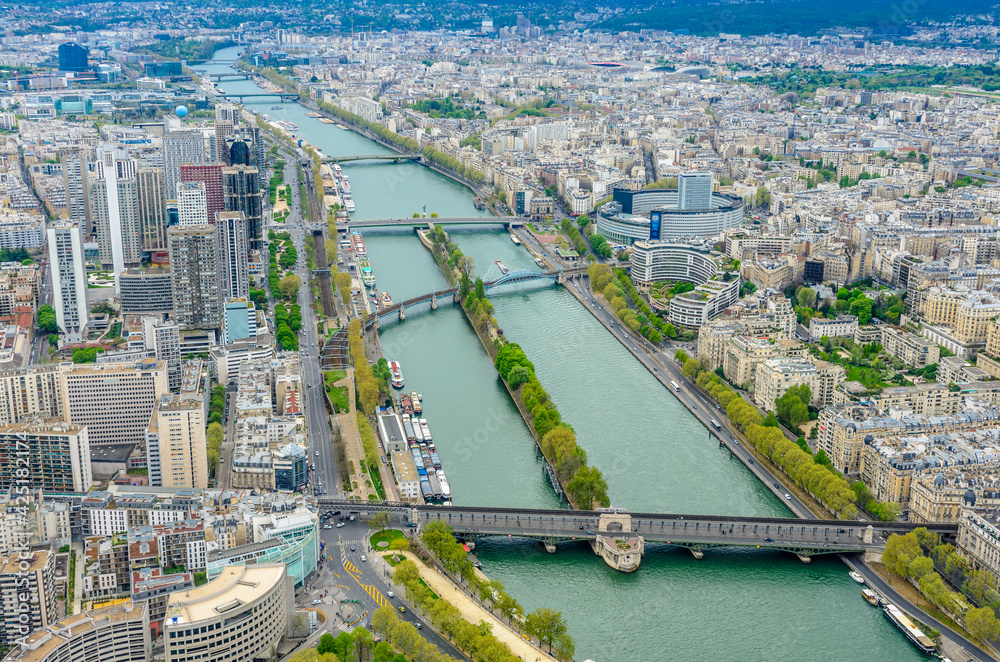 Fototapeta premium aerial view cityscape of Paris in france