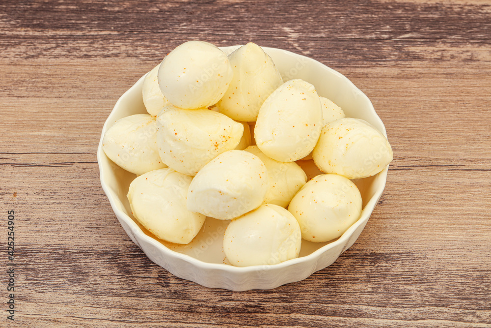 Natural tasty baby Mozarella cheese Natural tasty baby Mozarella cheese
