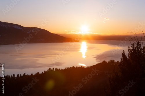 Solnedgang Tyrifjorden photo