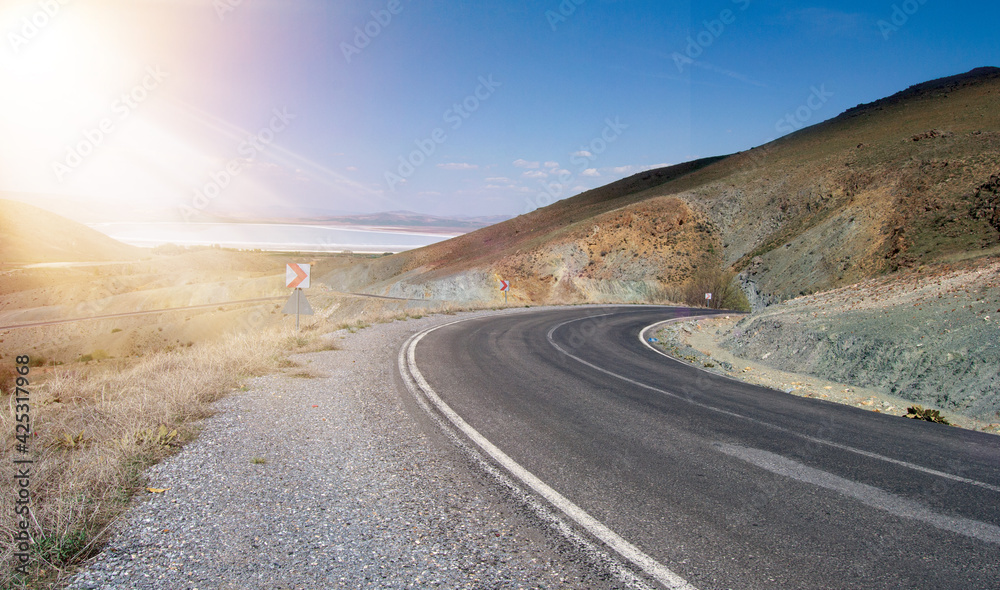 Fototapeta premium road in the mountains