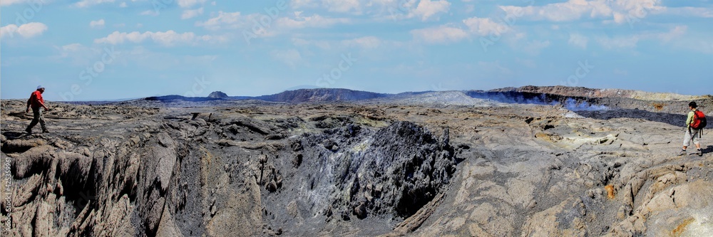 Lac de lave dans le cratère du volcan Erta Ale dans le nord de l'Ethiopie