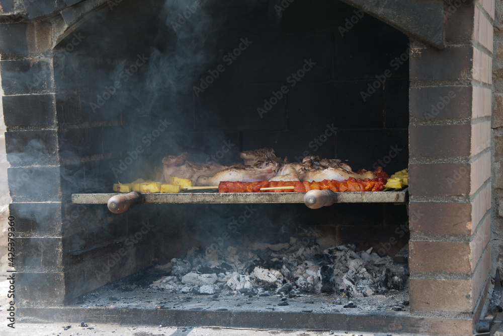 Delicious assorted meat barbacue: pork, chicken and beef on the grill Delicious assorted meat barbacue: pork, chicken and beef on the grill