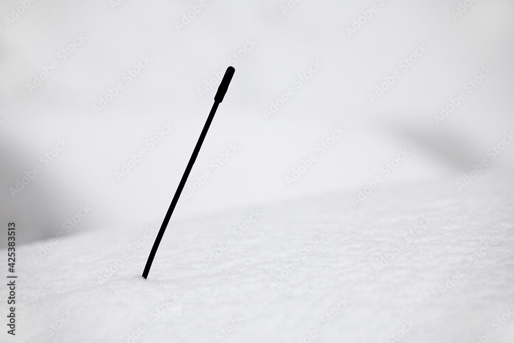 Image of a car under snow Image of a car under snow