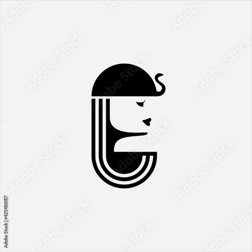 Cleopatra logo mark, simple dope face of cleopatra