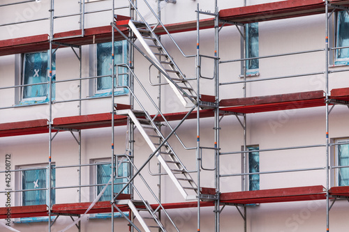 Obraz na płótnie Baugerüst an einer Fassade w salonie