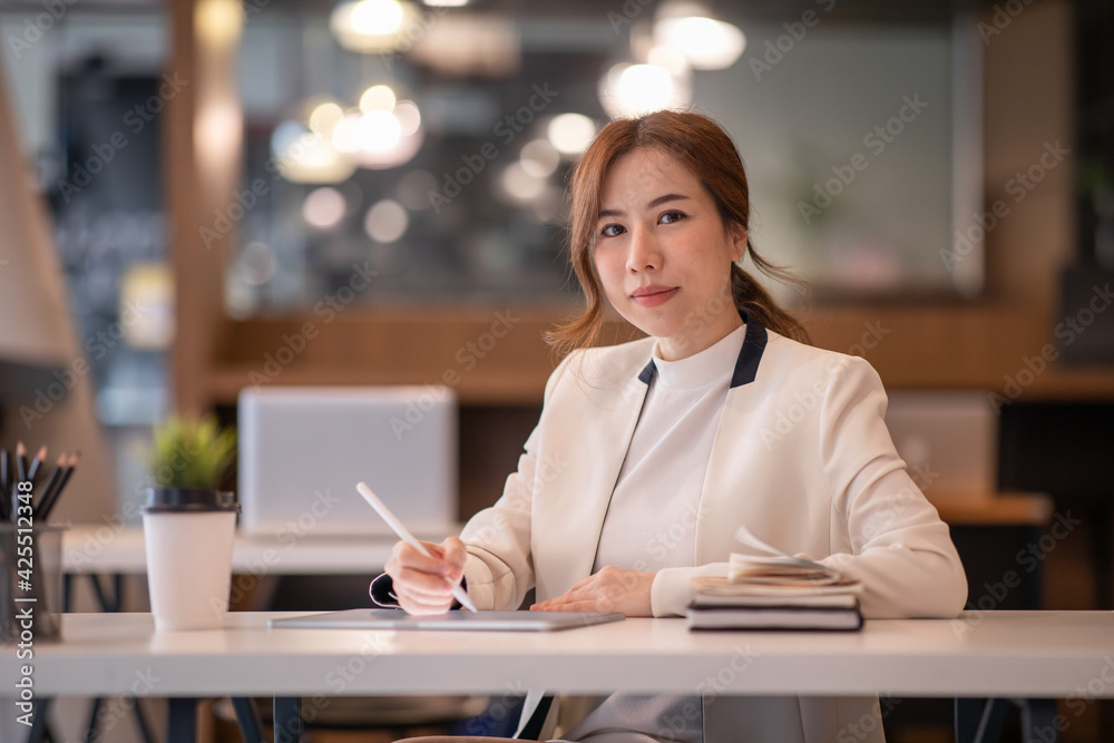 Business woman working about target or planning of company, tax, accounting, statistics and analytic research,investment concept Business woman working about target or planning of company, tax, accounting, statistics and analytic research,investment concept