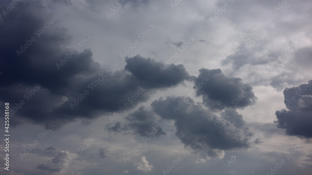 Fototapeta premium Beautiful timelaps video with fast-running clouds on a bright blue sky