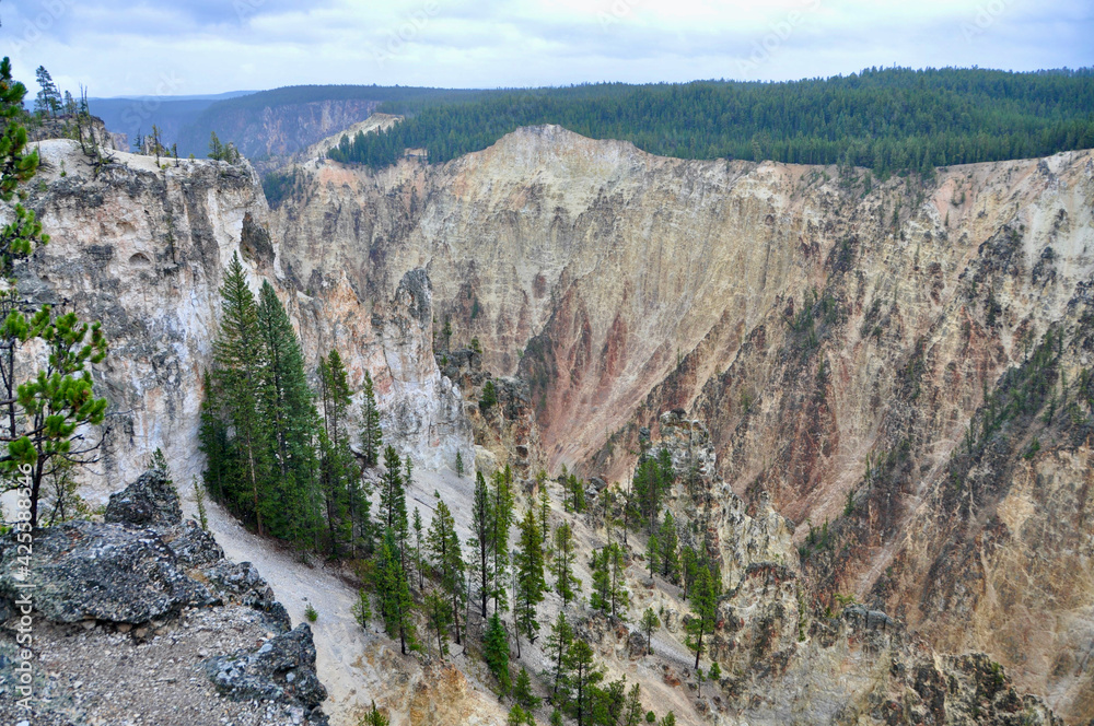 Yellowstone NP Wasserfall und Canyon Yellowstone NP Wasserfall und Canyon