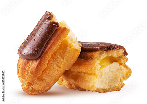 Foto Traditional french eclairs with chocolate broken