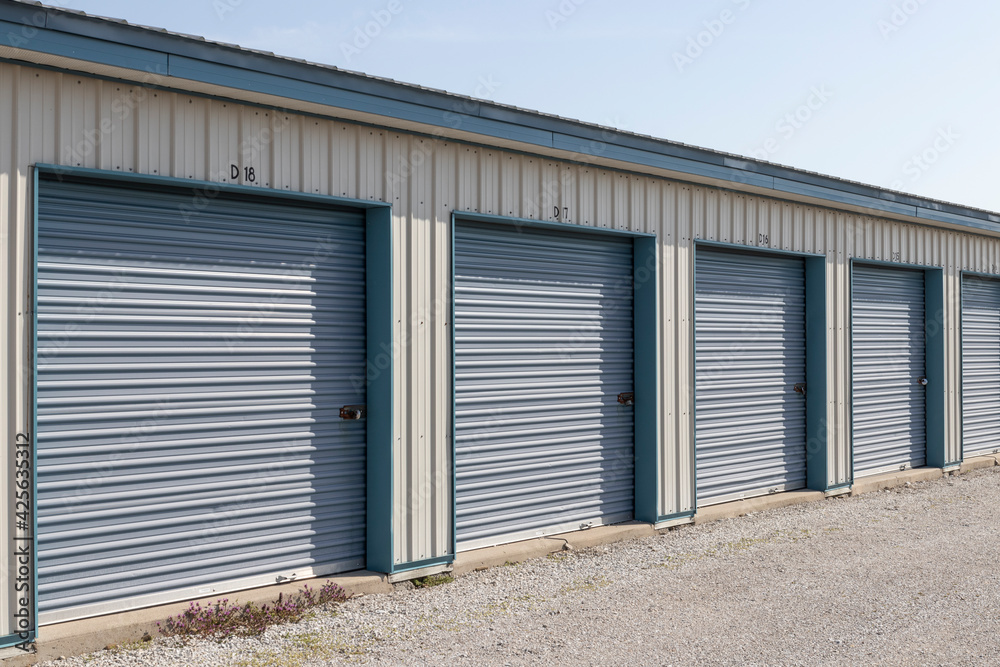 Self storage and mini storage garage units. Self storage and mini storage garage units.