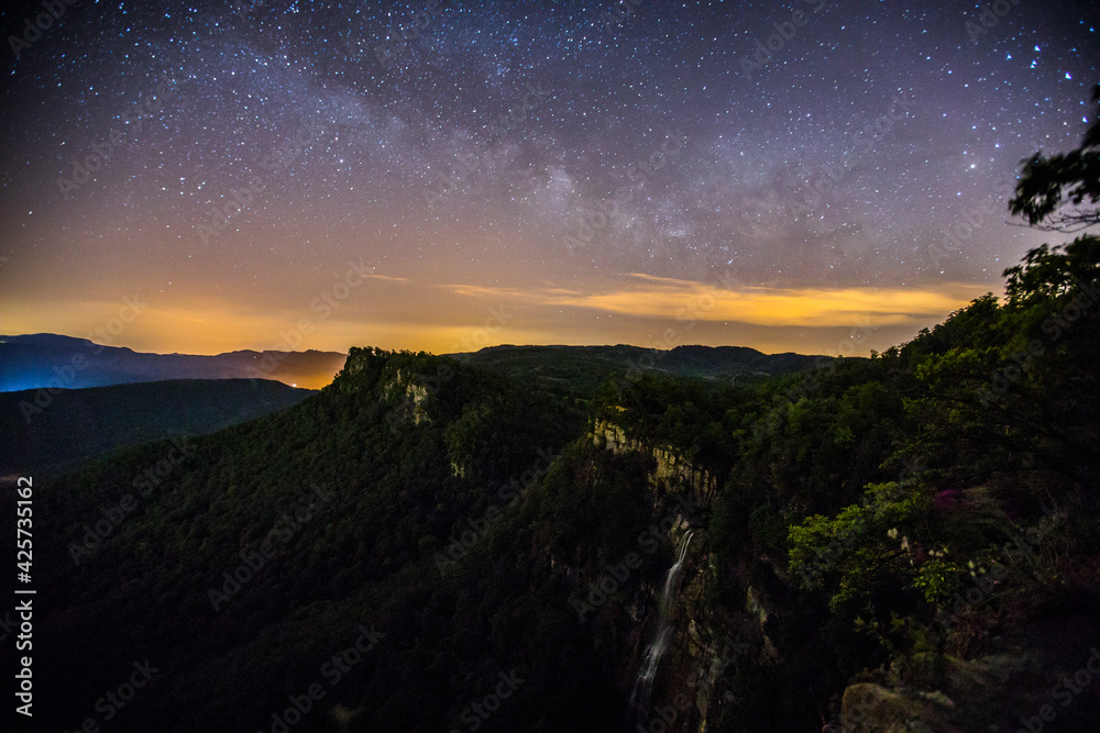 Fototapeta premium Milky way in Salt De Coromina waterfall, La Garrotxa, Spain