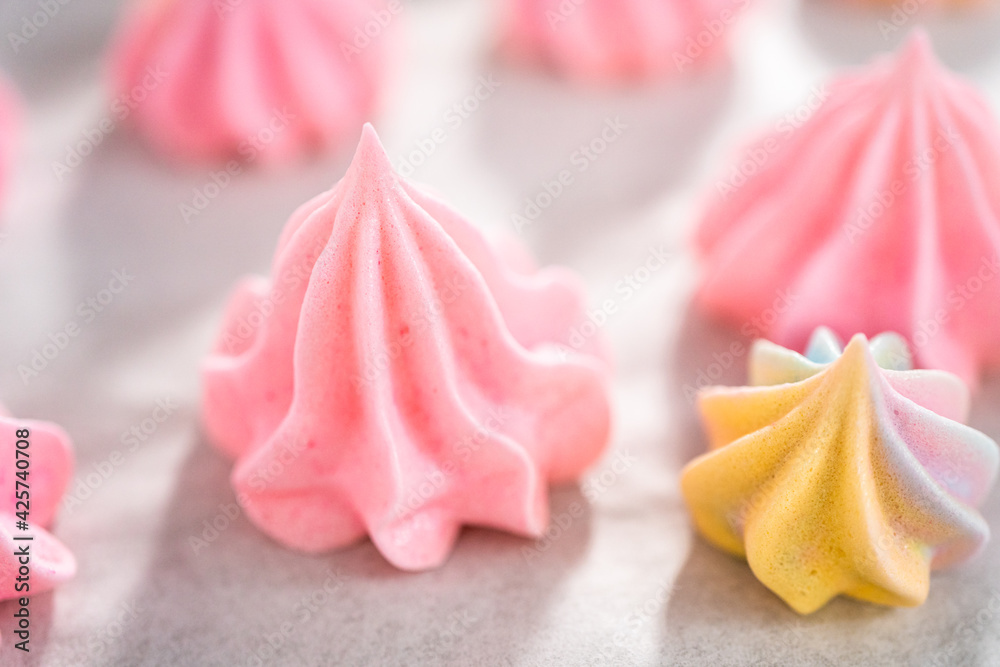 Unicorn meringue cookies Unicorn meringue cookies