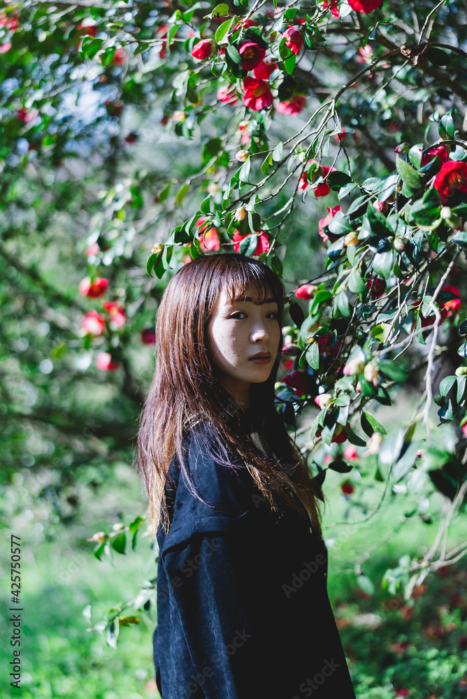 自然の中の女性 自然の中の女性