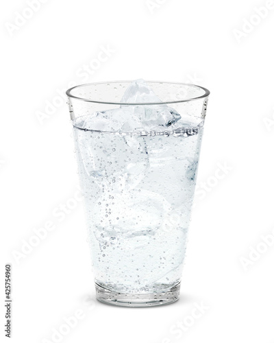 グラス 炭酸水 ソーダ 飲み物 氷 イラスト リアル 汗