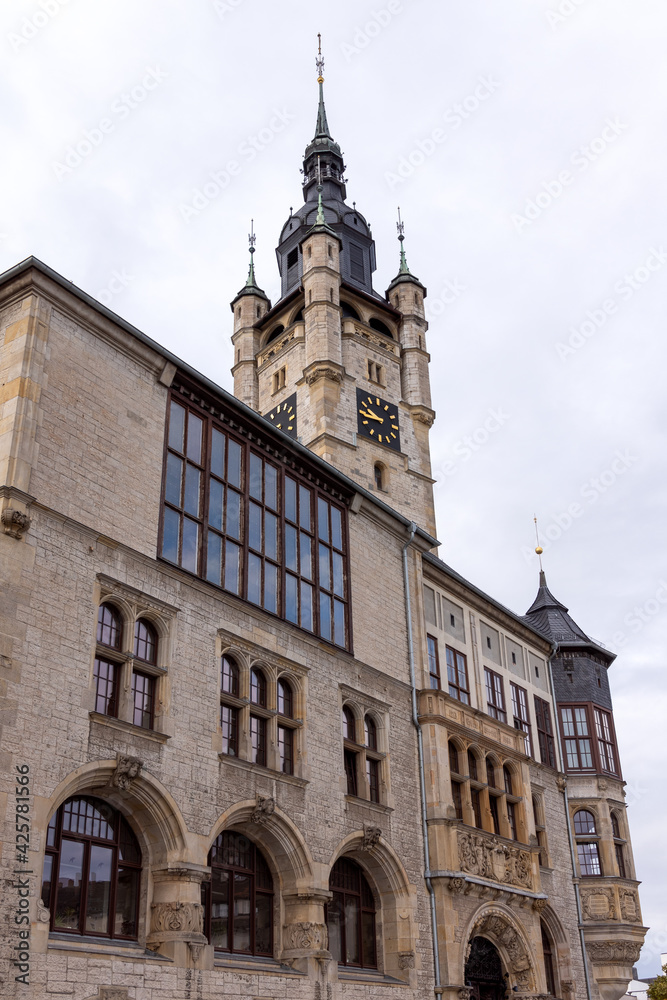 Das Rathaus Dessau, Wahrzeichen der Stadt Dessau, Sachsen-Anhalt