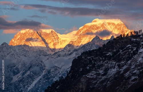 evening sunset view from India Himalaya mountain