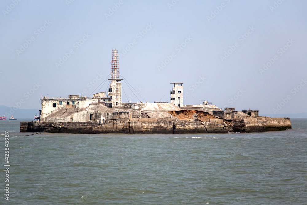 Middle Ground Coastal Battery near Mumbai, India