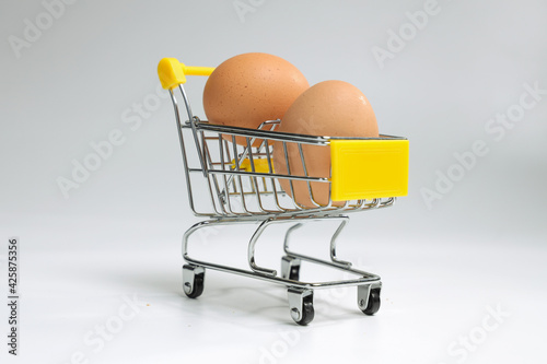 eggs in shopping cart