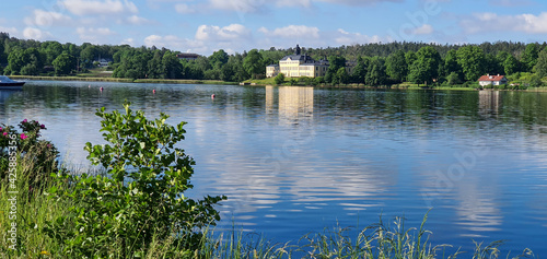 Water mirror