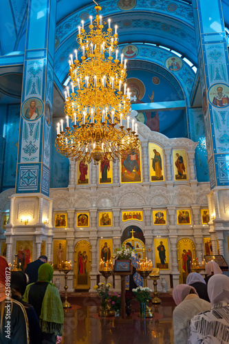 Rostov-on-Don - Divine service in the Intercession Church