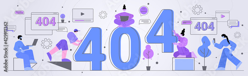 businesspeople repairing site with problem not working error lost not found 404 sign concept horizontal