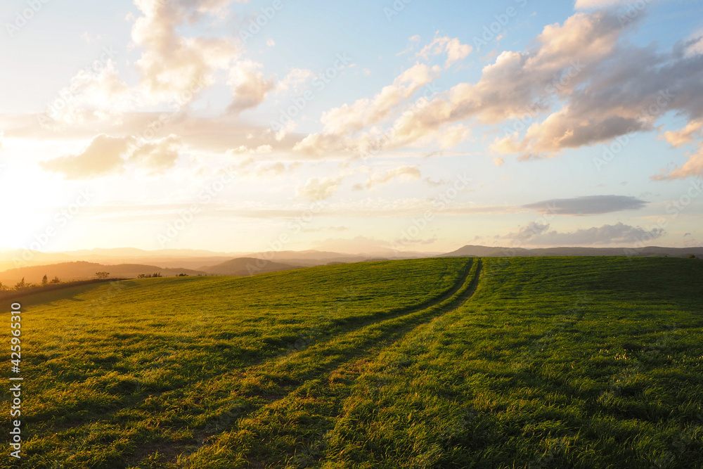 Obraz premium 夏の士別市満点の星の丘 