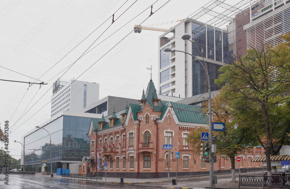  Historic building (1983) on Bolshaya Sadovaya Street