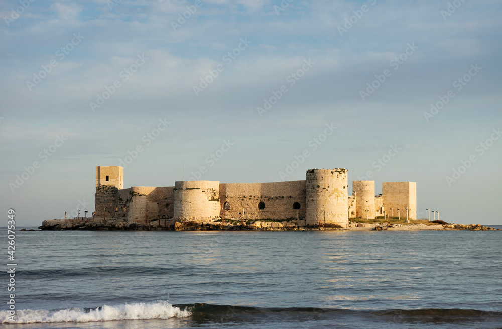 kızkalesi, maiden`s castle, Castle in the sea