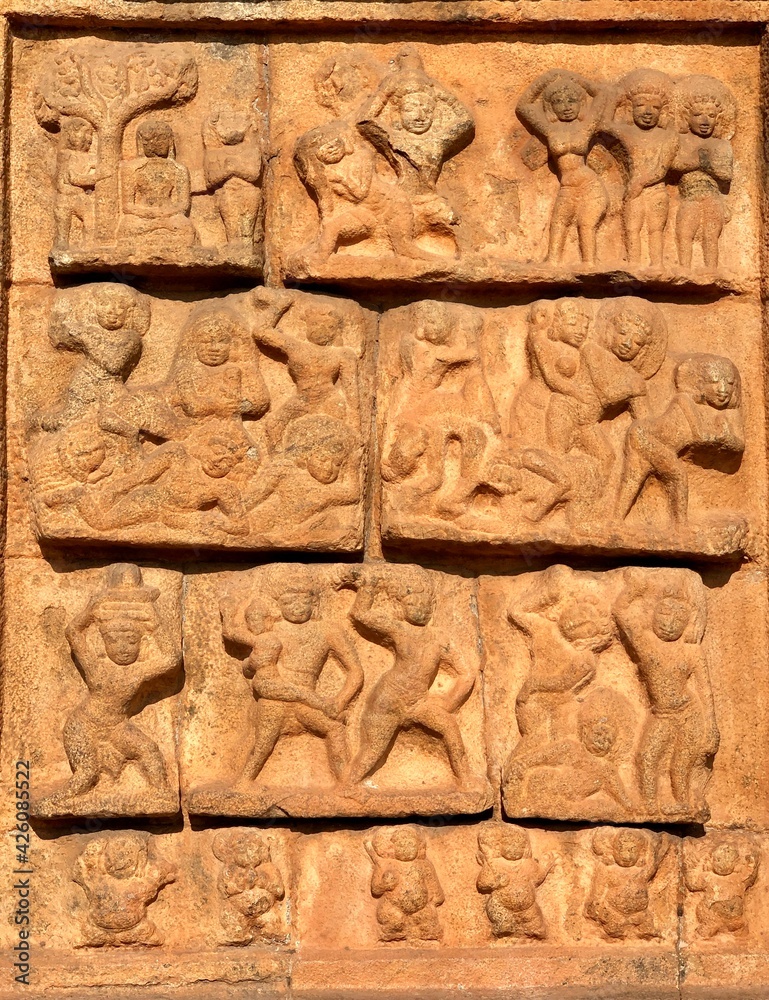 Bas relief ancient sculptures carved on the walls of historical Brihadeeswarar temple in Thanjavur, Tamilnadu. Indian rock art relief carvings of ancient God sculptures in temple walls in Tamilnadu. Bas relief ancient sculptures carved on the walls of historical Brihadeeswarar temple in Thanjavur, Tamilnadu. Indian rock art relief carvings of ancient God sculptures in temple walls in Tamilnadu.