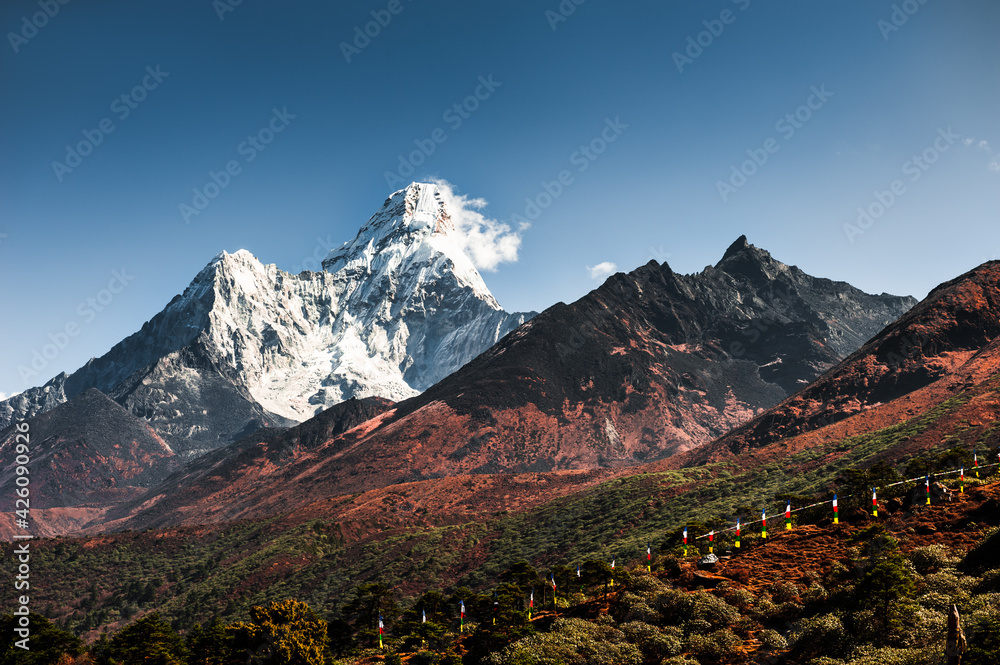 View of Ama Dablam peak in Himalaya mountains, Nepal. Khumbu valley, Everest region, Nepal. Beautiful autumn landscape