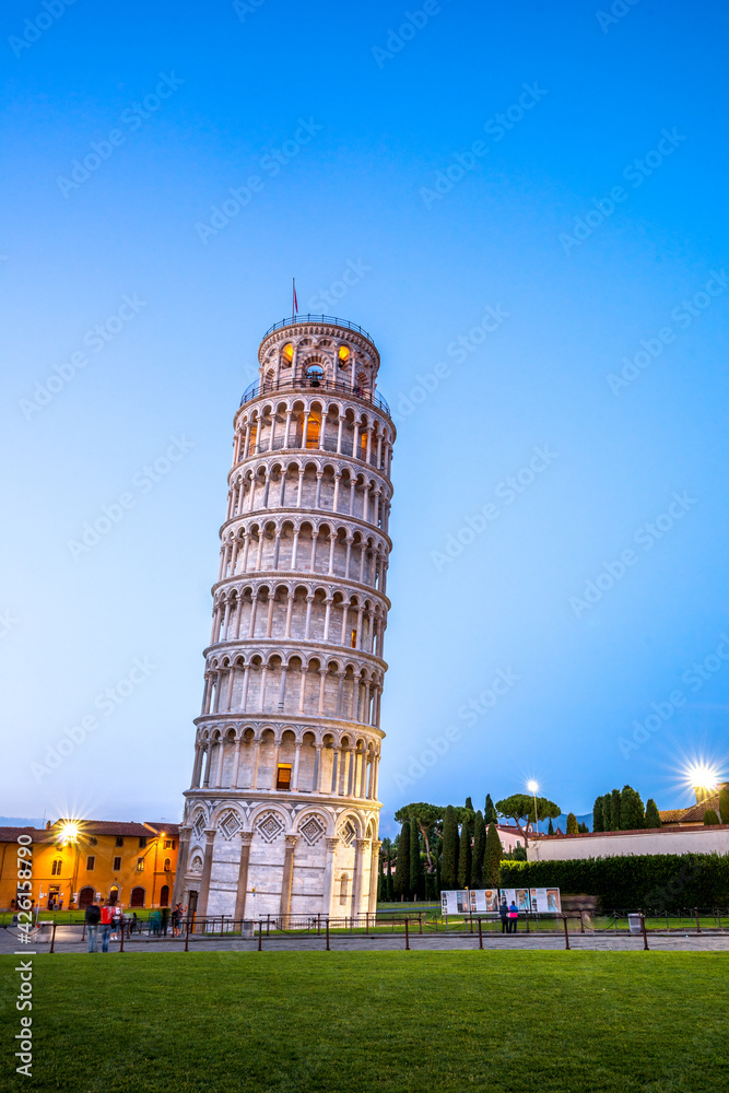 Schiefer Turm von Pisa, Toskana, Italien 